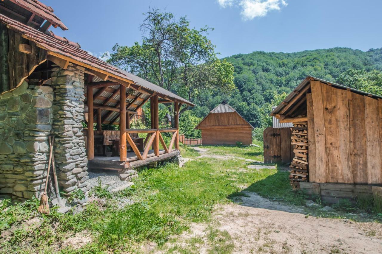 Садиба Над Потоком Lumshory Exterior foto